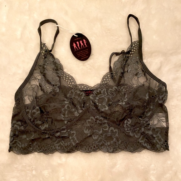 Lace Bra and bottom Set - Picture 4 of 5